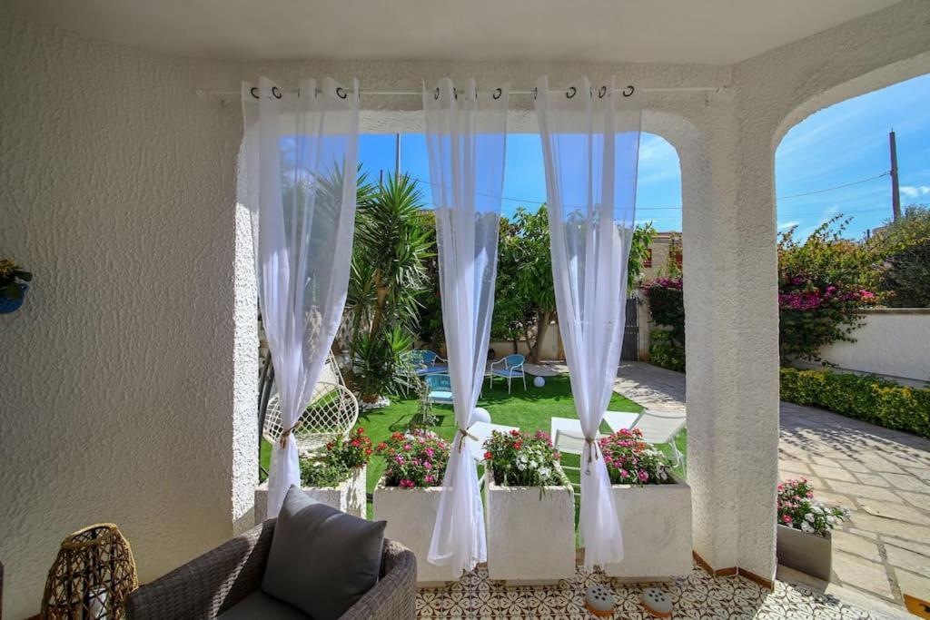 Villa Vera, Accesso Al Mare, Vista Castello, Ac Бриндизи Екстериор снимка