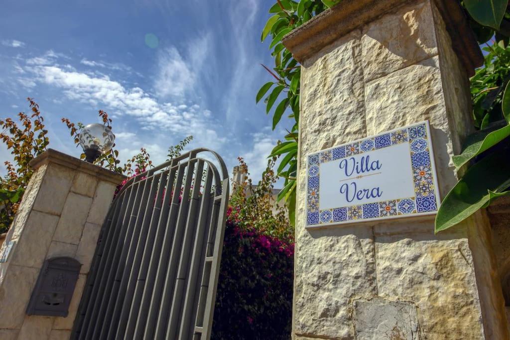 Villa Vera, Accesso Al Mare, Vista Castello, Ac Бриндизи Екстериор снимка
